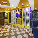 Collection O Hotel Supreme Suites Near Sri Amruth Chithra Mandira