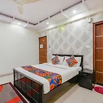 Fabexpress Amazing Inn - Nr Forum Mall