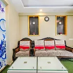 Fabexpress Amazing Inn - Nr Forum Mall