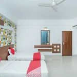 Oyo 3175 Pluspoint Suites