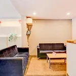 Fabhotel Bsr Inn, Indiranagar