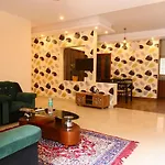 Urban Stay Adams Service Apartment