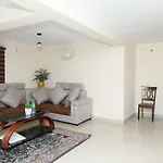 Urban Stay Adams Service Apartment
