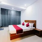 No 7 Grandeur Hotel