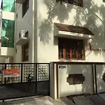 Oyo Apartments Shanthi Nagar Richmond Town