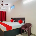 Super Oyo Flagship Grand Residency