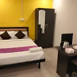 Hotel Sy Comforts
