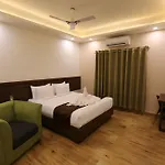 The Ventura Grand Hotel