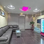 Fabhotel Gateway Suites