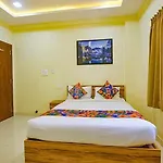 Fabexpress Purple Suites Inn