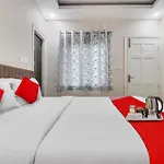 Capital O Mr Guestline