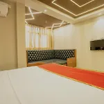 Seasons Suites