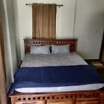 Castle Hebbal Room With Kitchen