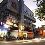 Zing Rooms By Guesthouse Suites
