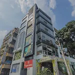 Super Collection O Indian Suites Near Sitara Restaurant