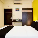 Hotel O Apple Tree