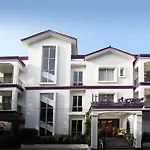 Lilac Hotel 3Rd Block