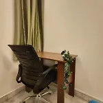 Homestayz Crown