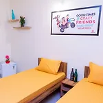 C Suites - Highland