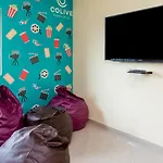 C Suites - Highland