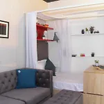C Suites - Signature Towers