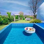 Dome Villas By Jade - Blue