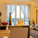 Lounge Fly - Apartment Rental
