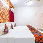 Fabhotel Royal Platinum Suites