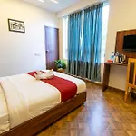 Octave Emerald Suites By Rb Group