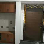 Singh\'S Space L Luxurious 2Bhk L On Top Floor With Large Balcony