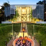The Crystal Hall India\'S Only All Glass Villa