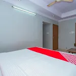 Hotel O White Fort Near Lalbagh Botanical Garden