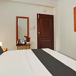 Spot On King Residency