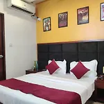 C Suites - Lp