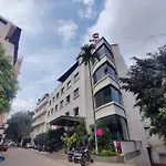 C Suites - Lp
