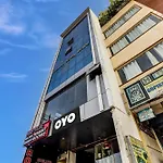 Hotel O Cheluva Residency