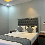 Palm Mystic Inn - Indiranagar