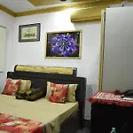 Ya Inn Rooms & Suites