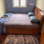 Service Apartment