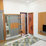 4Bhk Luxurious Penthouse