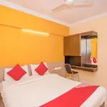 OYO 5590 Ujwal Residency