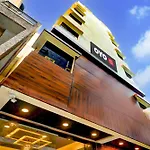 Hotel O Qubenest Stays