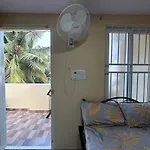 Studio Room 950M From Jp Nagar Metro 4Th Floor