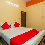 Hotel O Sri Hari Premium Comforts Near Sandhya Digital K Theatre