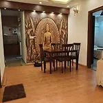 Deluxe 2Bhk Opp Whitefield Metro
