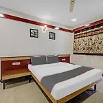 Collection O Sri Sai Ram Suites
