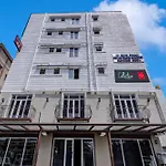 Collection O Sapthagiri Inn
