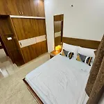 Luxe Residency By Cosyco