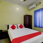 Hotel O Royal Comfort Near Cubbon Park