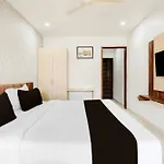 Super Townhouse Oak Dlf Newtown